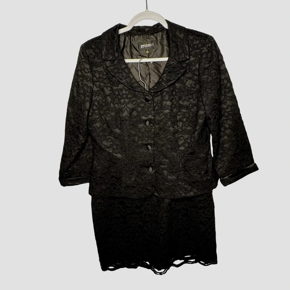 Studio I Black Floral Lace Skirt Suit Set Blazer &‎ Pencil Skirt Size 10 Classic